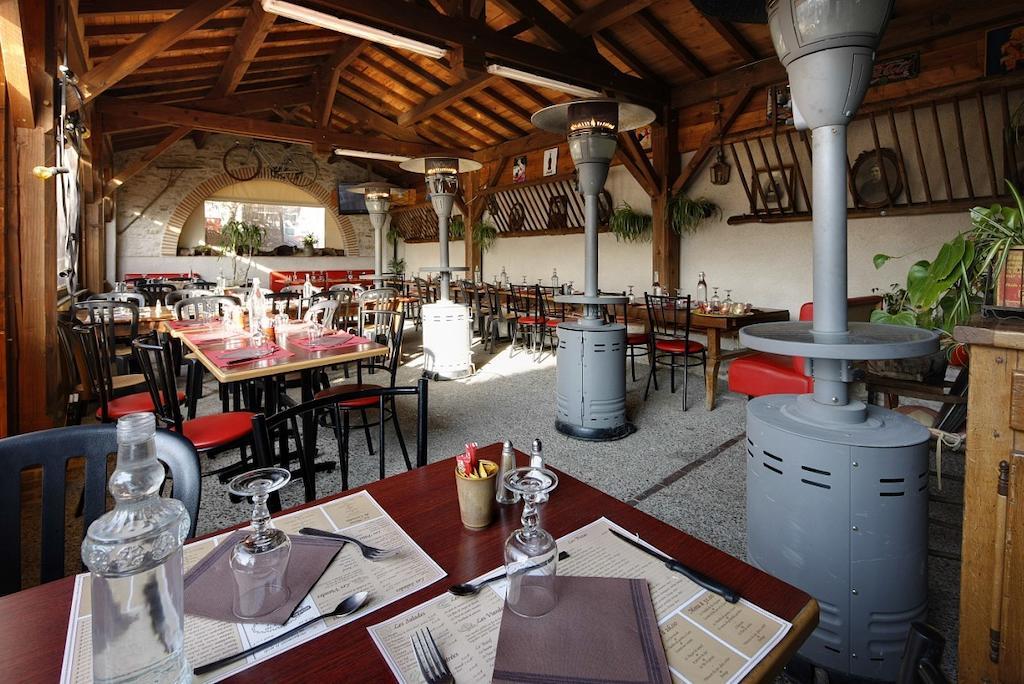 Busque Hotel Restaurant Chez Pito المظهر الخارجي الصورة
